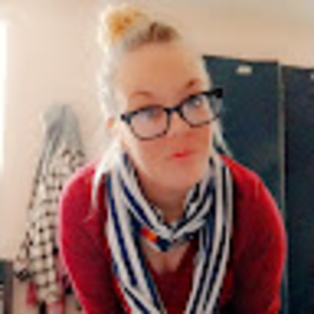 Meet your Posher, Joni